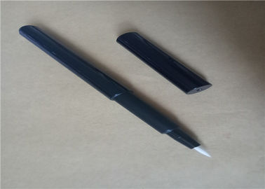 Lápis de olho simples da ponta de feltro do estilo com bola de aço, material plástico do lápis de olho preto do lápis