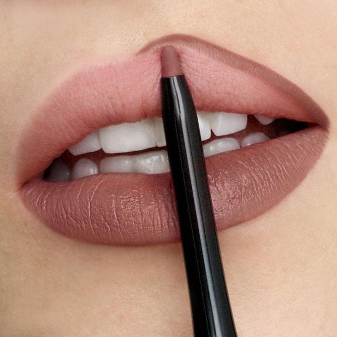 últimas notícias da empresa sobre Garantia de Qualidade: O seu fabricante ideal de embalagens de lip liner  0