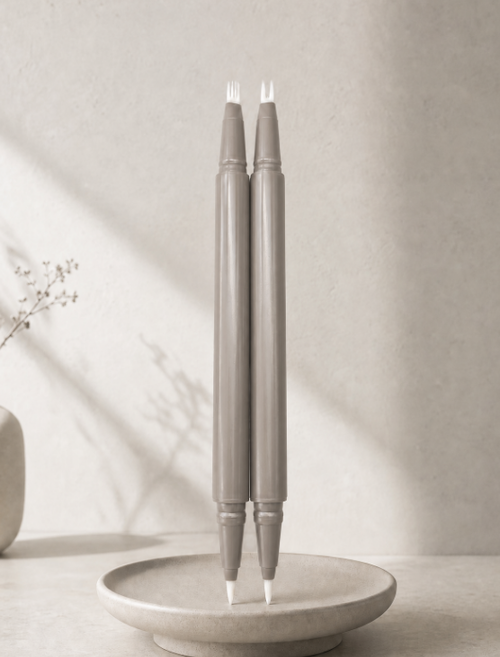 Últimos blogs da empresa sobre Dual‑Ended Tank Cosmetic Pen E‑870 | Felt Tip with 2‑Prong & 4‑Prong Fork Tip Options