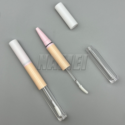 Bom preço. Fábrica de vendas a quente Marca privada Lips Glaze Lip Liner 2-em-1 Lipliner Lápis Tubos Lip Liner Container on-line