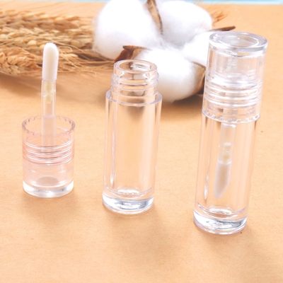 Bom preço. Tubos sólidos de brilho labial de alta qualidade com logotipo recipiente de brilho labial vazio cilindro recipiente de brilho labial bonito on-line