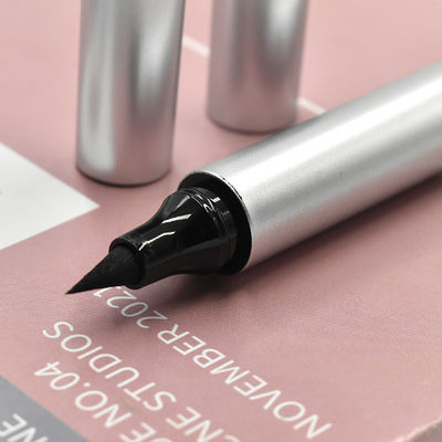 Bom preço. 2 In 1 Empty Eyeliner Tubes Plastic Liquid Eyeliner Pen With Eye Stamp on-line