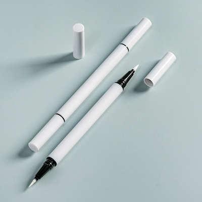 Bom preço. Vazio 2 em 1 tubo Logotipo privado Lápis de Eyeliner preto Eyeliner personalizado Contenedor de Eyeliner líquido on-line